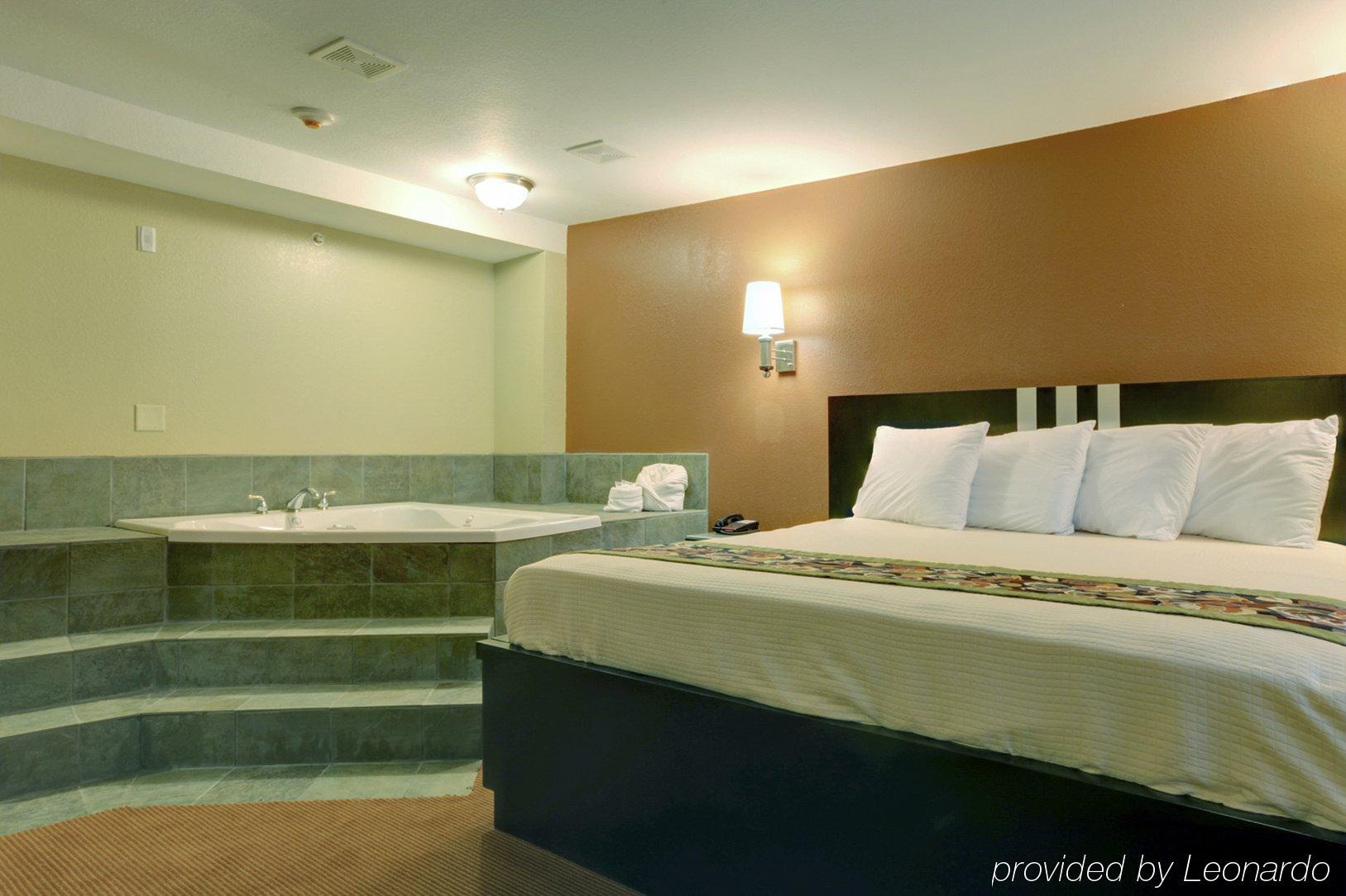Americas Best Value Inn Caldwell megyeCaldwell megye  Kültér fotó