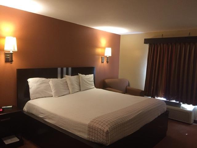 Americas Best Value Inn Caldwell megyeCaldwell megye  Kültér fotó